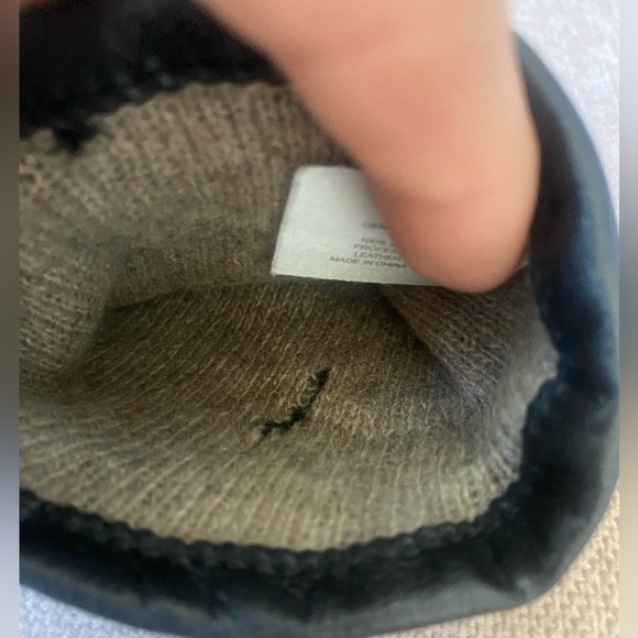 Women’s Long Black Leather Gloves Cashmere Lined Flawed Size 8 - Picture 6 of 7